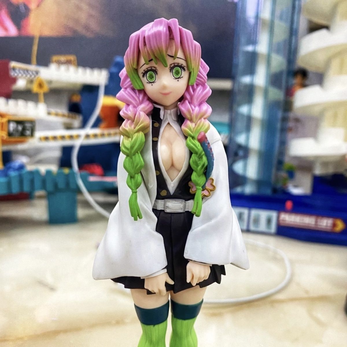 Demon Slayer Love Pillar Mitsu - Cosplay Anime Tsunade recension och pris
